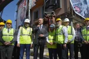 Cumhuriyet Meydan projesi ykm ile balad.. Kurtulmu: 