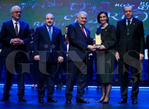 2018 yılının bilim kadını bir Fatsalı 2018 yılının bilim kadını bir Fatsalı