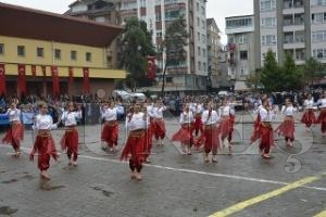 CUMHUR�YET�M�Z�N 92.YIL CO�KUSU