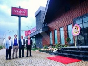 Dolunay Hnkar Restaurant Hizmete Ald
