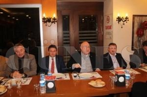 ENER: U AN K, ANAYASA  MLLETN AYAINA PRANGADIR