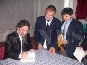 AR GKHAN AKEK'E BYK LG