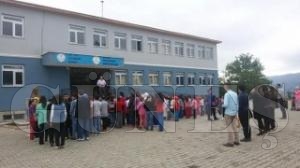 BAKAN'DAN RENCLERE KARNE HEDYES