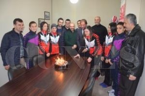BAARILI SPORCULAR'A BR DL DE FAGAD'DAN