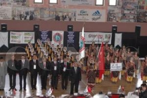 KULPLER ARASI HALK OYUNLARI GRUP YARIMASI FATSADA YAPILDI