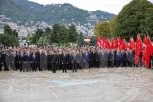 Ulu Önder Atatürk, Ölümünün 77. Yılında Törenlerle Anıldı Ulu Önder Atatürk, Ölümünün 77. Yılında Törenlerle Anıldı