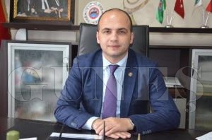 Başkan Kibar'dan üreticilere erken hasat uyarısı Başkan Kibar'dan üreticilere erken hasat uyarısı