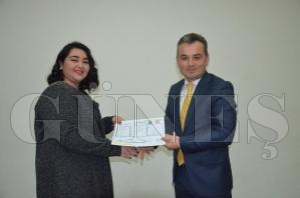 Hazır giyim kursiyerleri belgelerini aldı Hazır giyim kursiyerleri belgelerini aldı
