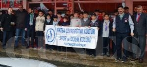 İZCİLER DUALARLA ÇANAKKALE’YE UĞURLANDI İZCİLER DUALARLA ÇANAKKALE’YE UĞURLANDI