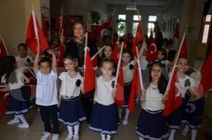 23 NİSAN COŞKUYLA KUTLANDI 23 NİSAN COŞKUYLA KUTLANDI