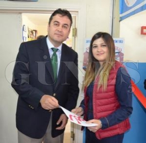 RESİM, YAĞLI BOYA VE TEKNOLOJİ ESERLERİNDEN OLUŞAN SERGİ AÇILDI RESİM, YAĞLI BOYA VE TEKNOLOJİ ESERLERİNDEN OLUŞAN SERGİ AÇILDI