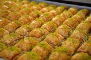 EN ÇOK BAKLAVA SATILIYOR EN ÇOK BAKLAVA SATILIYOR