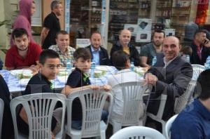 500 ESNAF AYNI AYDA İFTARLARINI AÇTI 500 ESNAF AYNI AYDA İFTARLARINI AÇTI