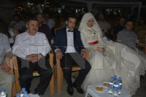 DÜĞÜN SONRASI DEMOKRASİ NÖBETİ DÜĞÜN SONRASI DEMOKRASİ NÖBETİ