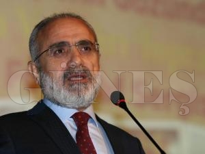 Cumhurbaşkanı Başdanışmanı Yalçın Topçu: Cumhurbaşkanı Başdanışmanı Yalçın Topçu: