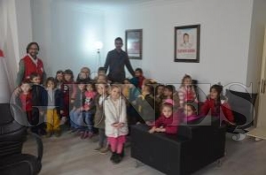 MİNİK ÖĞRENCİLERE ‘KIZILAY’ TANITILDI MİNİK ÖĞRENCİLERE ‘KIZILAY’ TANITILDI