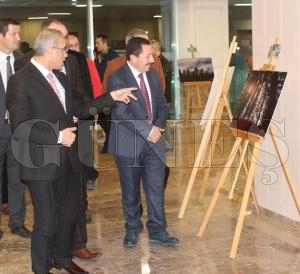 Milyonlar Ordu�yu Payla��yor� foto�raf sergisi