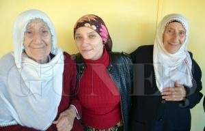 İkiz kalan ninelerin tek isteği Emine Erdoğan'ı görmek İkiz kalan ninelerin tek isteği Emine Erdoğan'ı görmek