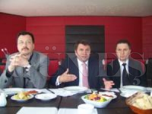 AKP ORDU MİLLETVEKİLİ AYHAN YILMAZ SİVİL TOPLUM ÖRGÜTLERİNİN BAŞKANLARIYLA BİR ARAYA GELDİ AKP ORDU MİLLETVEKİLİ AYHAN YILMAZ SİVİL TOPLUM ÖRGÜTLERİNİN BAŞKANLARIYLA BİR ARAYA GELDİ