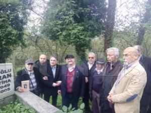 AR - YAZAR - EVRMEN AZER YARAN LMNN 10. YILINDA ANILDI