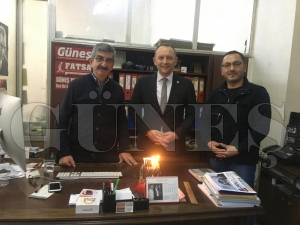CHP YÖNETİMİ GAZETEMİZİ ZİYARET ETTİ CHP YÖNETİMİ GAZETEMİZİ ZİYARET ETTİ