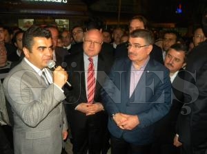 Bakan Şahin Camii açılışına katıldı Bakan Şahin Camii açılışına katıldı