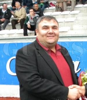 COŞKUN “BİZİM BİR FUTBOLCUMUZUN DEĞERİNDEKİ BİR TAKIM BİZİ YENDİ” COŞKUN “BİZİM BİR FUTBOLCUMUZUN DEĞERİNDEKİ BİR TAKIM BİZİ YENDİ”