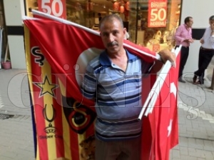 Bayrak satışlarında artış var Bayrak satışlarında artış var