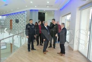 KAYMAKAM BEKİR ATMACA SPOR KOMPLEKSİNİ GEZDİ KAYMAKAM BEKİR ATMACA SPOR KOMPLEKSİNİ GEZDİ