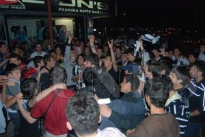 BEŞİKTAŞLILAR ŞAMPİYONLUĞU FATSA'DA DOYASIYA KUTLADILAR BEŞİKTAŞLILAR ŞAMPİYONLUĞU FATSA'DA DOYASIYA KUTLADILAR