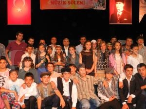 Büyükata Ortaokulu’ndan Müzik Şöleni Büyükata Ortaokulu’ndan Müzik Şöleni