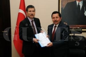BU ADAYDA LAF YOK CRAAT VAR