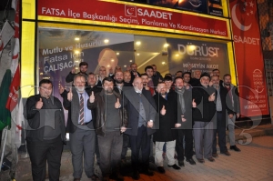 Saadet Partisi'nin Belediye Meclis Üyesi Adayları Birlik Mesajı Verdiler Saadet Partisi'nin Belediye Meclis Üyesi Adayları Birlik Mesajı Verdiler