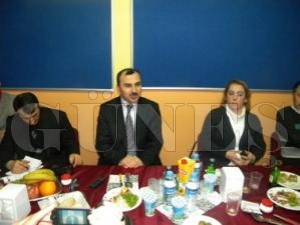 DOLUNAY KOLEJİ ÇALIŞAN GAZETECİLERLE YEMEK’TE BULUŞTU DOLUNAY KOLEJİ ÇALIŞAN GAZETECİLERLE YEMEK’TE BULUŞTU
