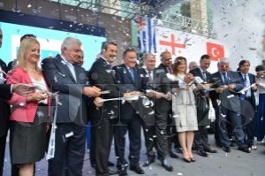 BAU (Bahçeşehir Üniversitesi) Gürcistan'ın Batum Şehrinde açldı... Batum'un Rektörü İsmet Dindar BAU (Bahçeşehir Üniversitesi) Gürcistan'ın Batum Şehrinde açldı... Batum'un Rektörü İsmet Dindar