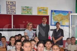 CELAL ÇUKURLU DUMLUPINAR İLKOKULU’NA KONUK OLDU CELAL ÇUKURLU DUMLUPINAR İLKOKULU’NA KONUK OLDU