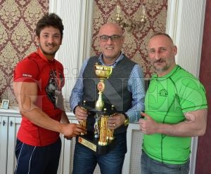 FATSALI İŞADAMINDAN BAŞARILI SPORCUYA DESTEK FATSALI İŞADAMINDAN BAŞARILI SPORCUYA DESTEK
