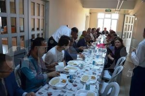 TURİZM HAFTASINDA KEŞKEK YEDİLER TURİZM HAFTASINDA KEŞKEK YEDİLER