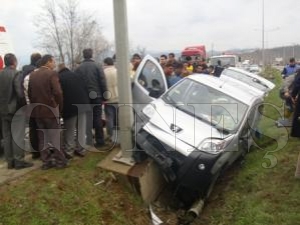 Trafik Kazasında 2 Kişi Hayatını Kaybetti Trafik Kazasında 2 Kişi Hayatını Kaybetti