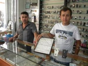 ALTIN FİYATLARINDAKİ ARTIŞ GÜMÜŞE TALEBİ ARTIRDI ALTIN FİYATLARINDAKİ ARTIŞ GÜMÜŞE TALEBİ ARTIRDI