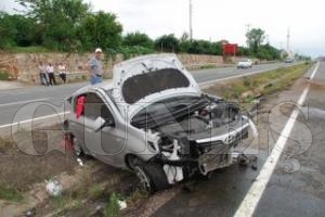 TRAFK KAZASINDA 1' AIR 6 YARALI