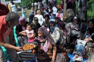 YELYURTLULAR FESTVAL HAVASINDA PKNK YAPTILAR