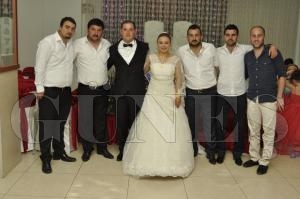 Büşra İle Emrah’ın Mutlu Günü Büşra İle Emrah’ın Mutlu Günü