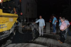 BAŞKAN ANLAYAN GECE MESAİSİNDE BAŞKAN ANLAYAN GECE MESAİSİNDE