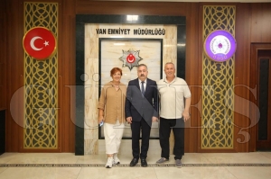 Fatsal mdre sevgi seli...Van Emniyet Mdr Murat Mutluyu Fatsallar yalnz brakmyor