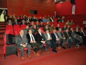 FASAD SEMNERLERNE DEVAM EDYOR