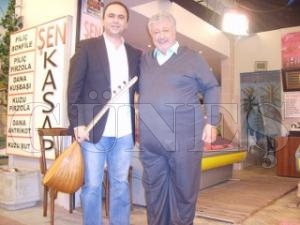 AYDIN BEYOLU, SEVLEN DZ PAPATYAMDA ORDU TRKLERN SYLED