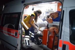 FATSADA TRAFK KAZASI: 4 YARALI