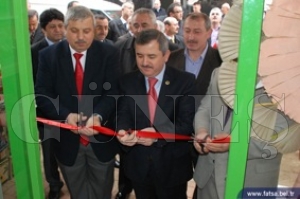 Açılmasıyla kapanması bir oldu Açılmasıyla kapanması bir oldu