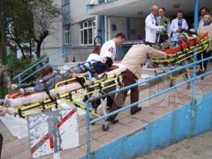 TRAFK KAZASINDA 7 LSE RENCS YARALANDI